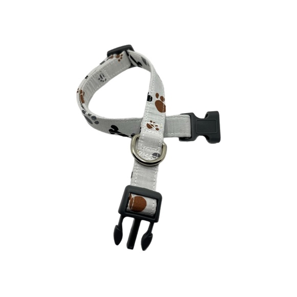 0.75” Dog Collar - White with Paw Prints/Bones, Paw Print Dog Collar, Paw Prints - Picture 3 of 15